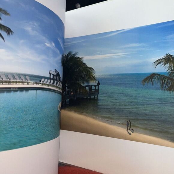 2018 Waldorf Astoria Chicago Luxury Art Book - Rare With Lots of Pictures HC - Picture 6 of 15